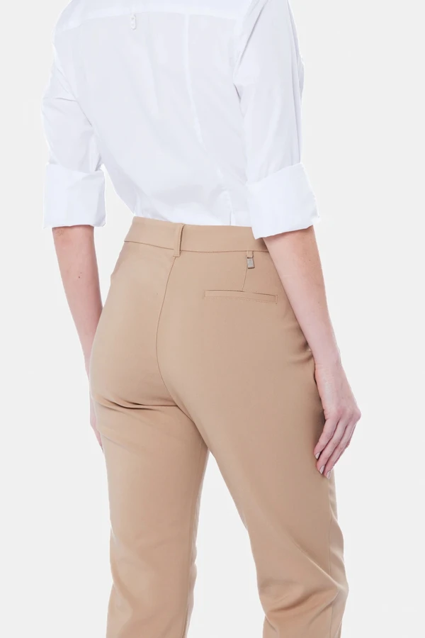 Pantalón clásico con spandex Legacy Beige